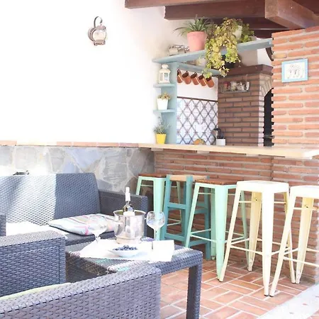 Casa Julia Y Chloe Molvizar