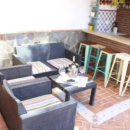 Casa Julia Y Chloe Molvizar