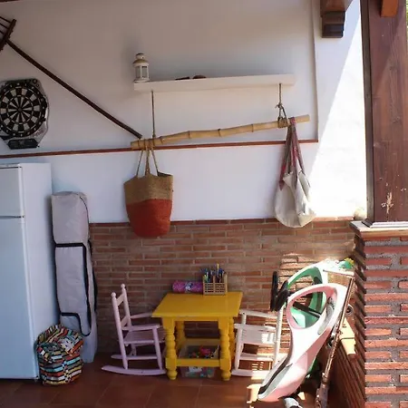 Casa Julia Y Chloe Molvizar